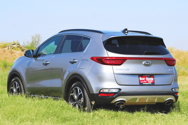 Exteriorn rear view of the 2020 Kia Sportage