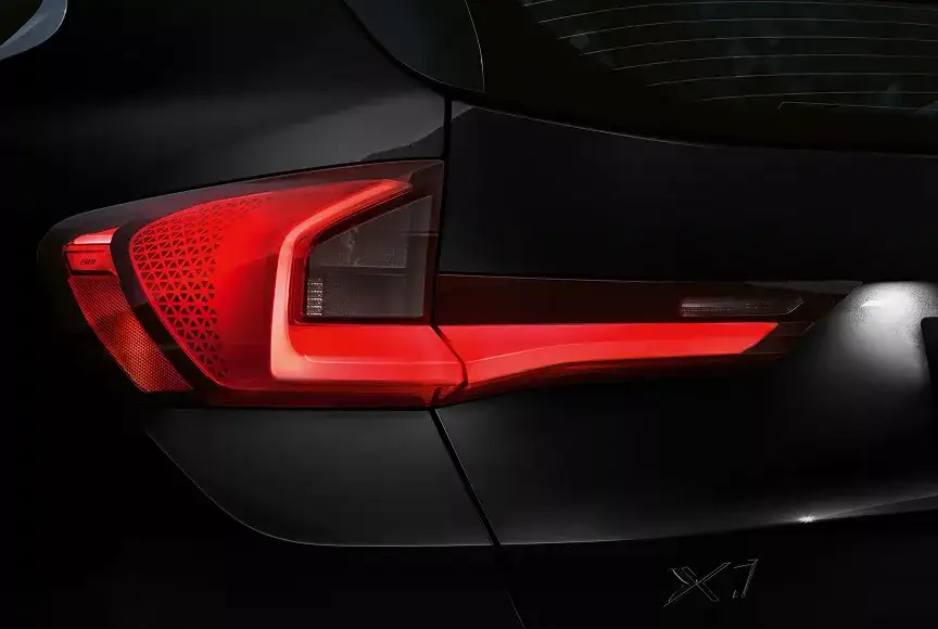 Rear of the 2027 BMW X1 with three-dimensional L-shaped taillights