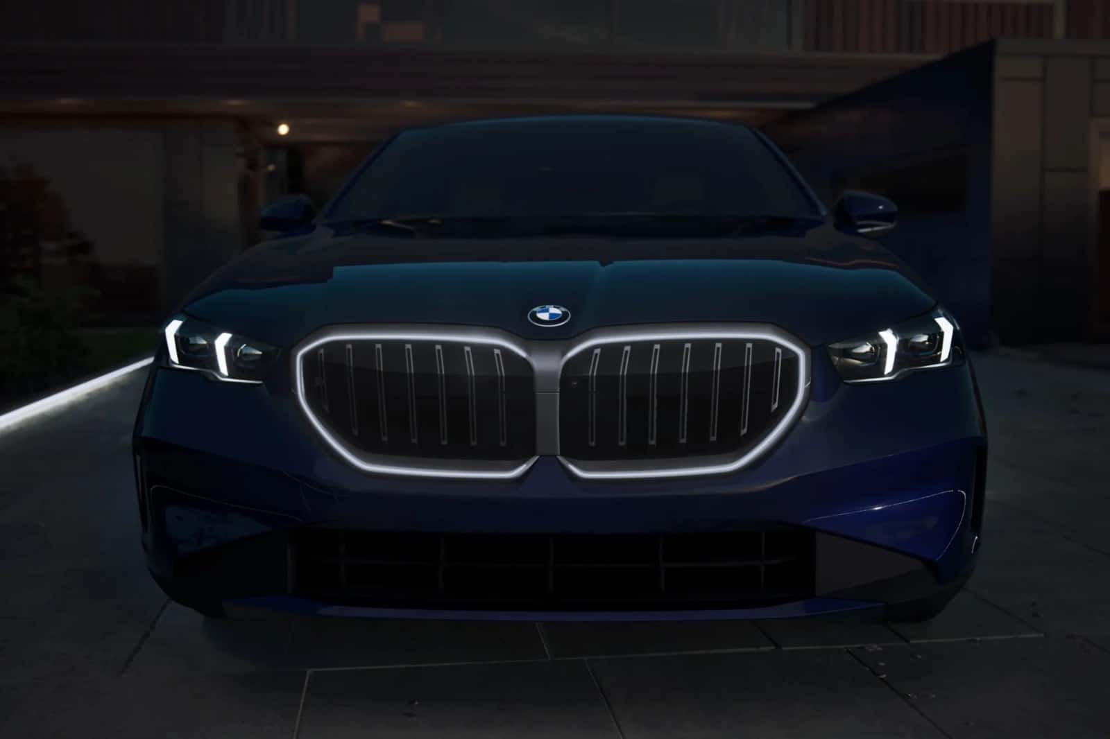 Illuminated BMW kidney grille and adaptive headlights on a BMW 5 Series