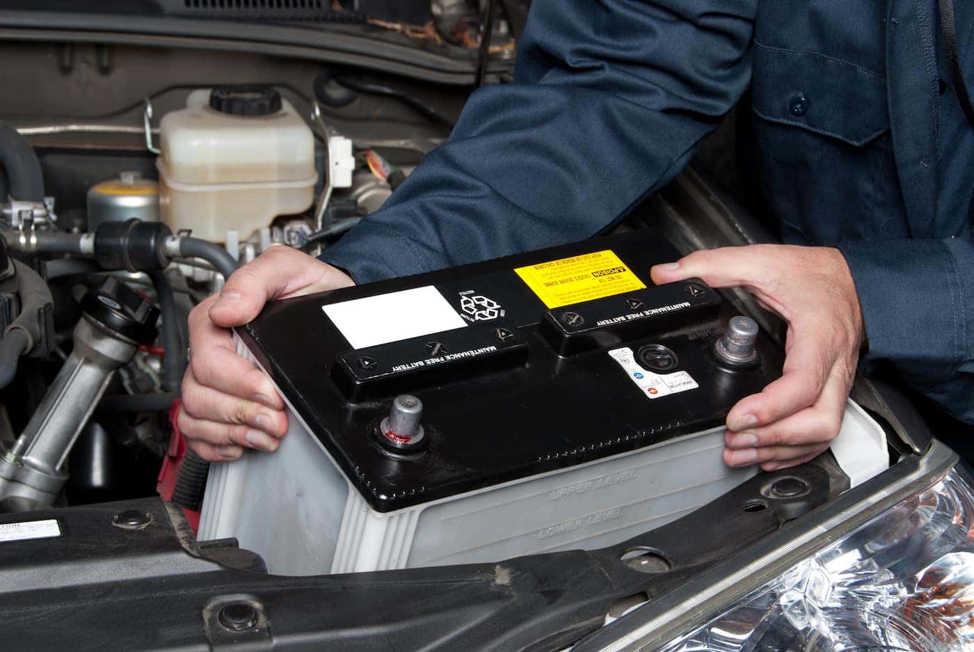 nissan titan battery replacement