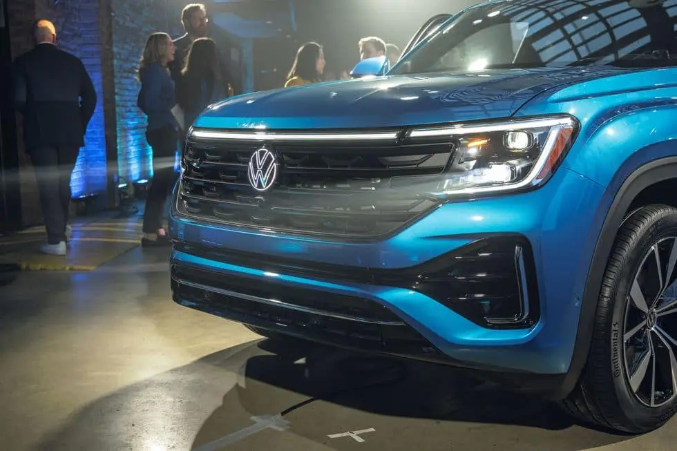 2024 VW Atlas and VW Atlas Cross Sport debut | Findlay Volkswagen Henderson