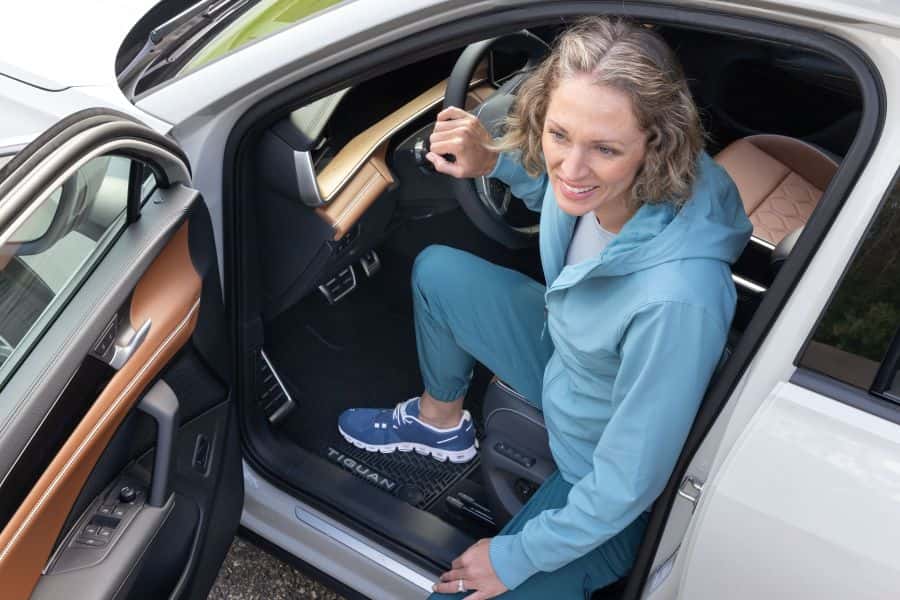 woman seating on Tiguan with memory seat