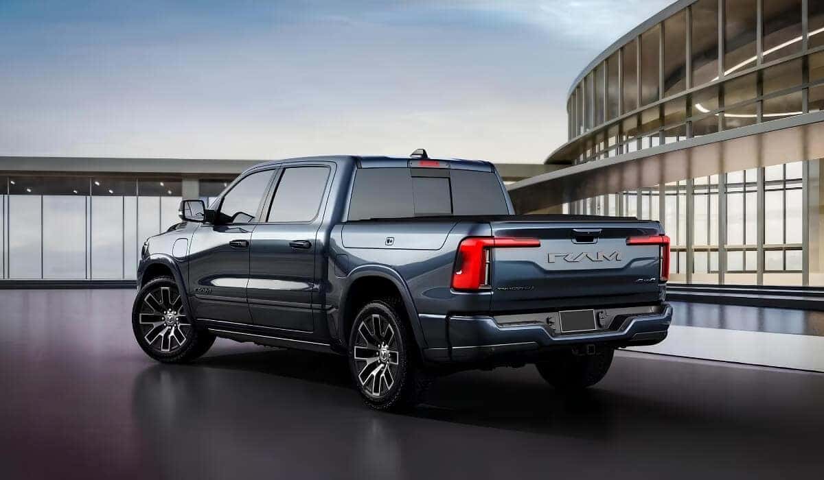 2027 RAM 1500 REV Highlights Image