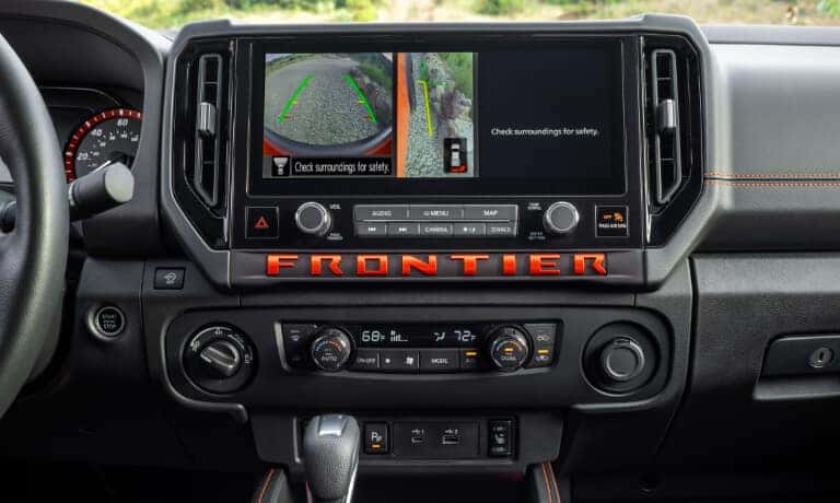 2025 Nissan Frontier Interior Backup Camera