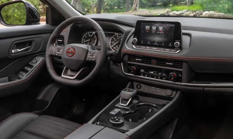 2025 Nissan Rogue Interior Center Console