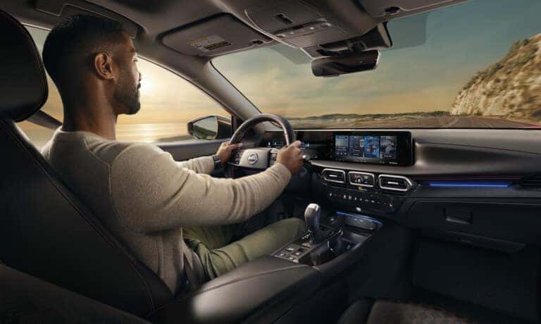 26Nissan-Sentra-InteriorFront