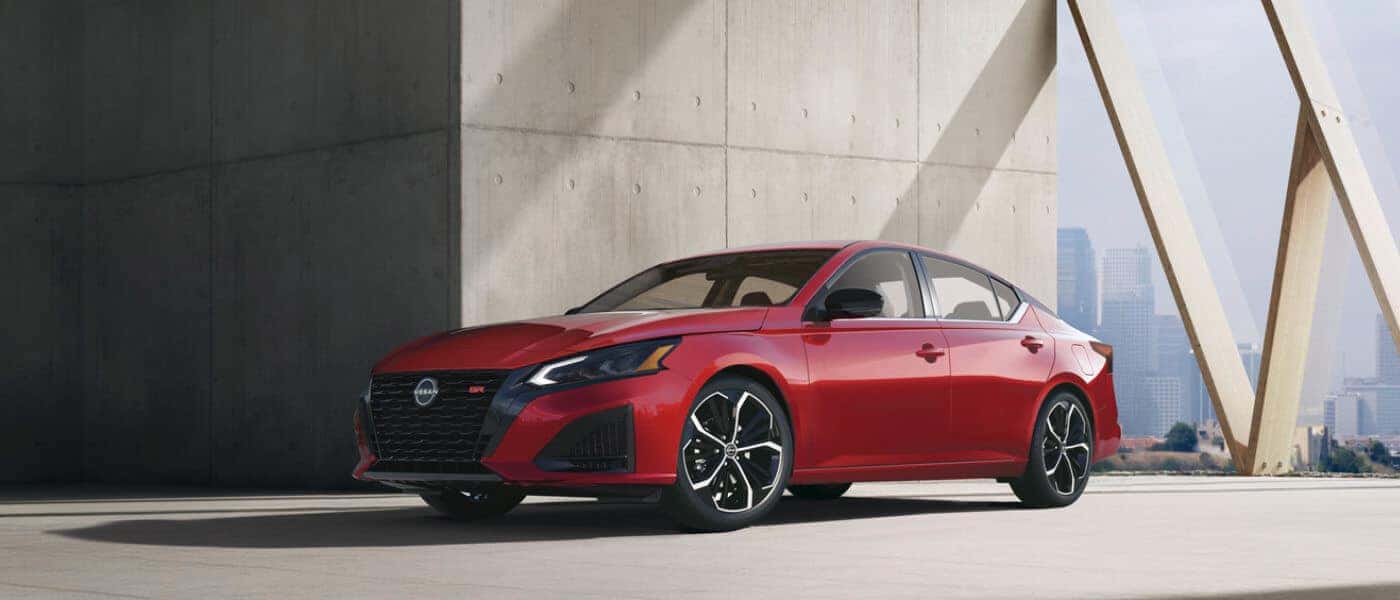 26Nissan-Altima-Exterior