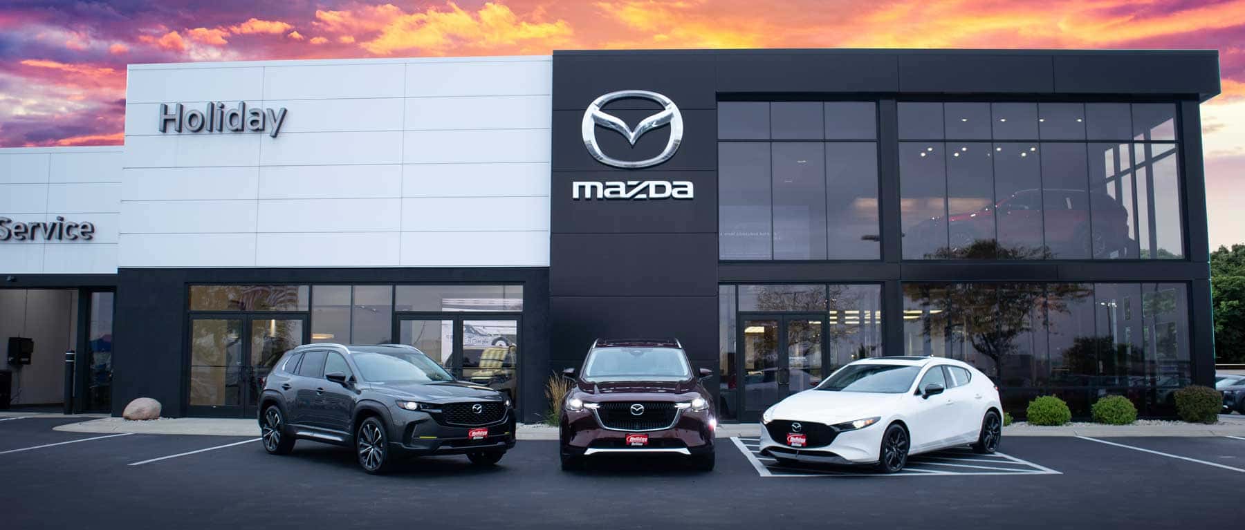 Holiday Mazda Dealership in Fond du Lac, WI