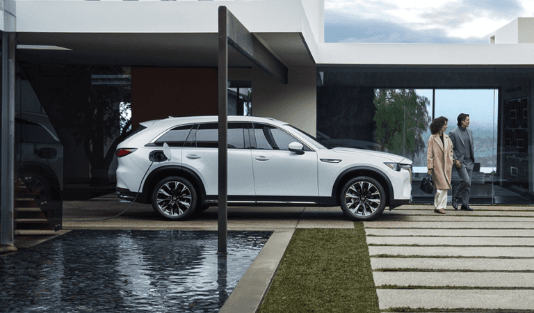New Mazda CX-90 PHEV