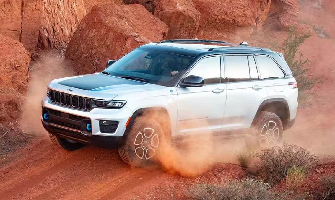 what-are-the-signs-that-you-need-to-change-your-jeep---s-oil