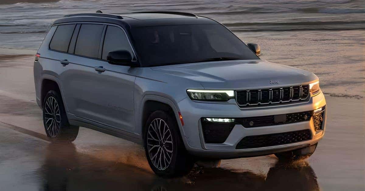 The 2026 Jeep Grand Cherokee features a brand-new wider grille design