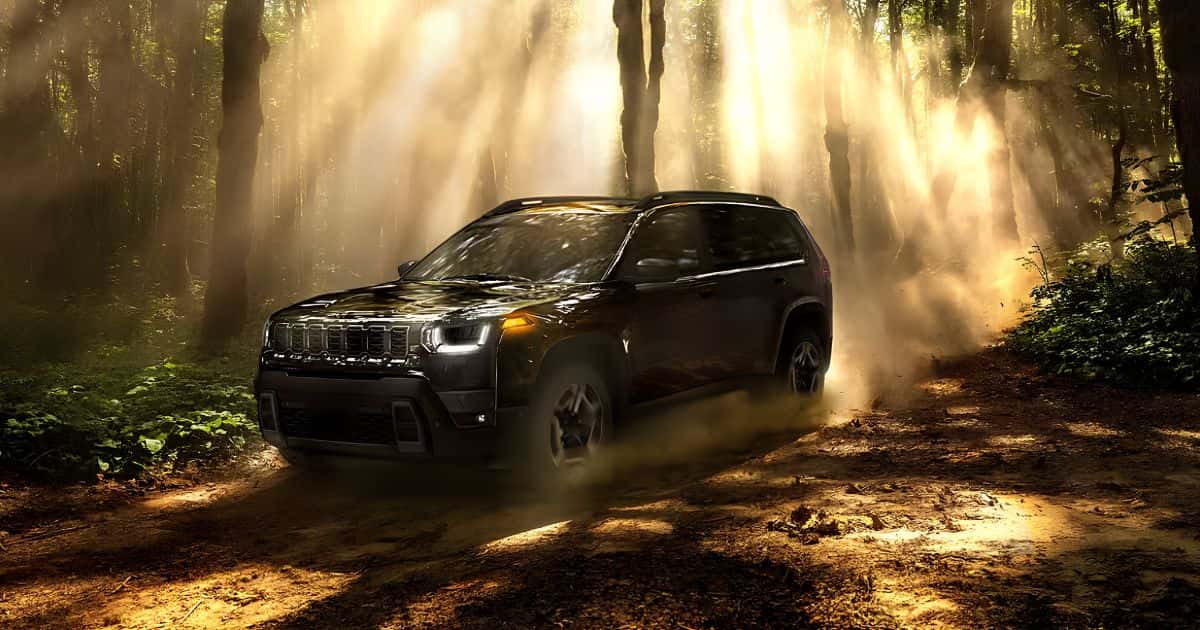 The 2026 Jeep Cherokee for sale in Festus, MO at Lucas Smith Chrysler Center