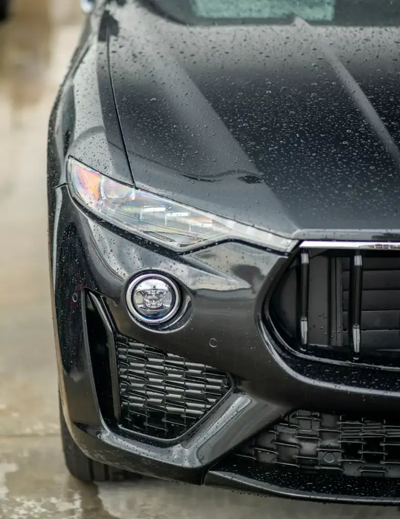 how to buy a Maserati | headlight