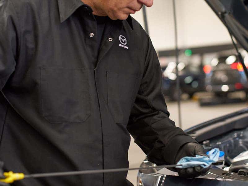 How to Identify When your Mazda needs an Oil Change Service