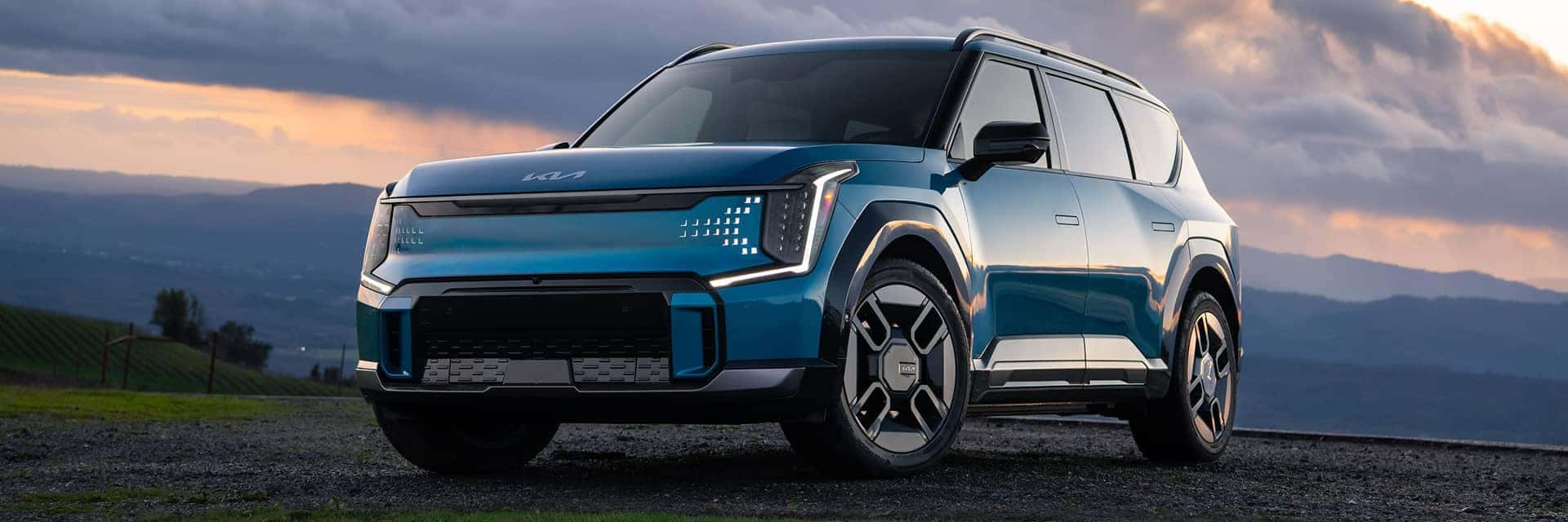 2025 Kia Niro in field during sunset