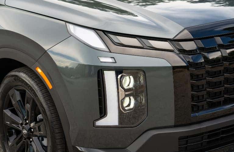 2023 Hyundai Palisade Front End with LED Headlights
