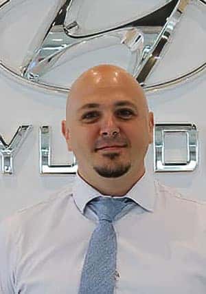 Zachery-Rangler-At-Ron-Tonkin-Hyundai