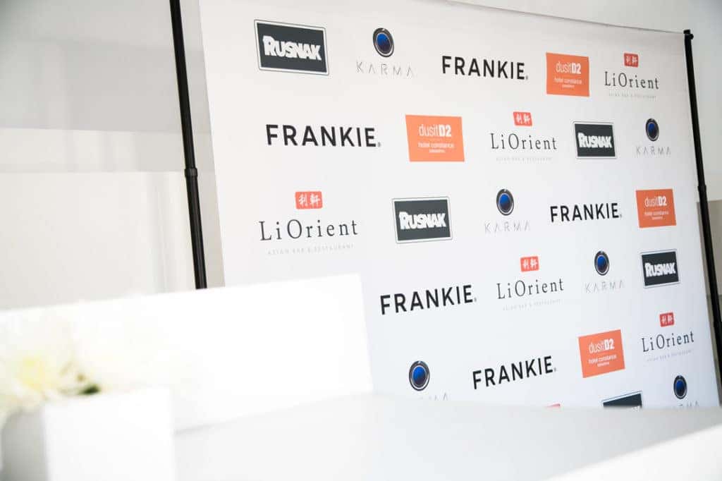 billboardinoffice