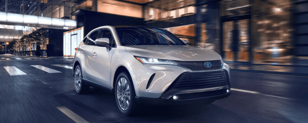 2022 Venza white