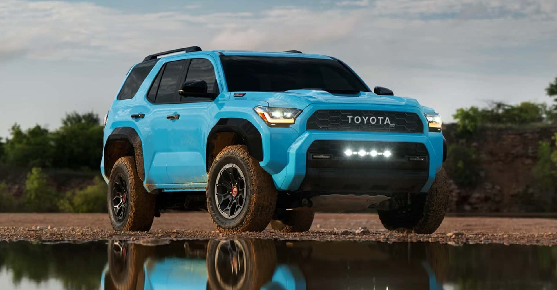4runner-blue-2026