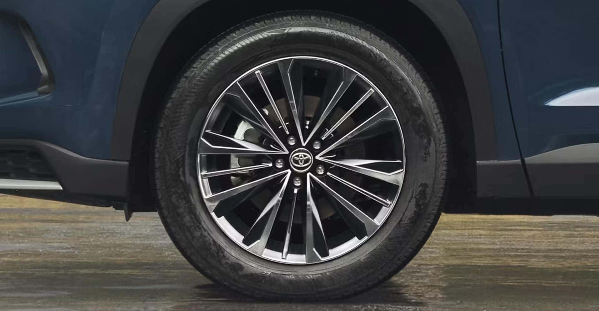 2026 Toyota Grand Highlander wheel and tire