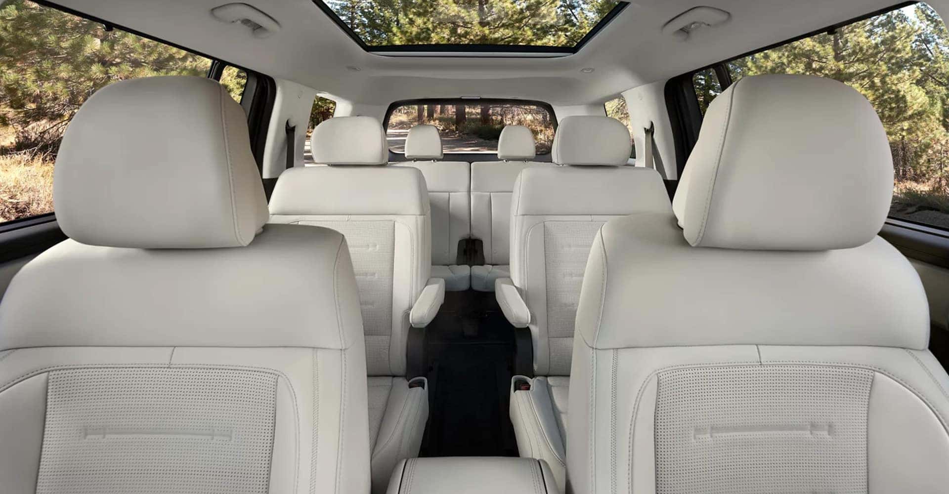 2025 Hyundai Santa Fe hybrid interior