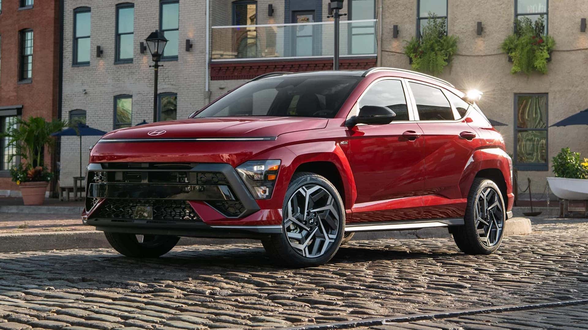 2025 Kona on Cobblestone Road