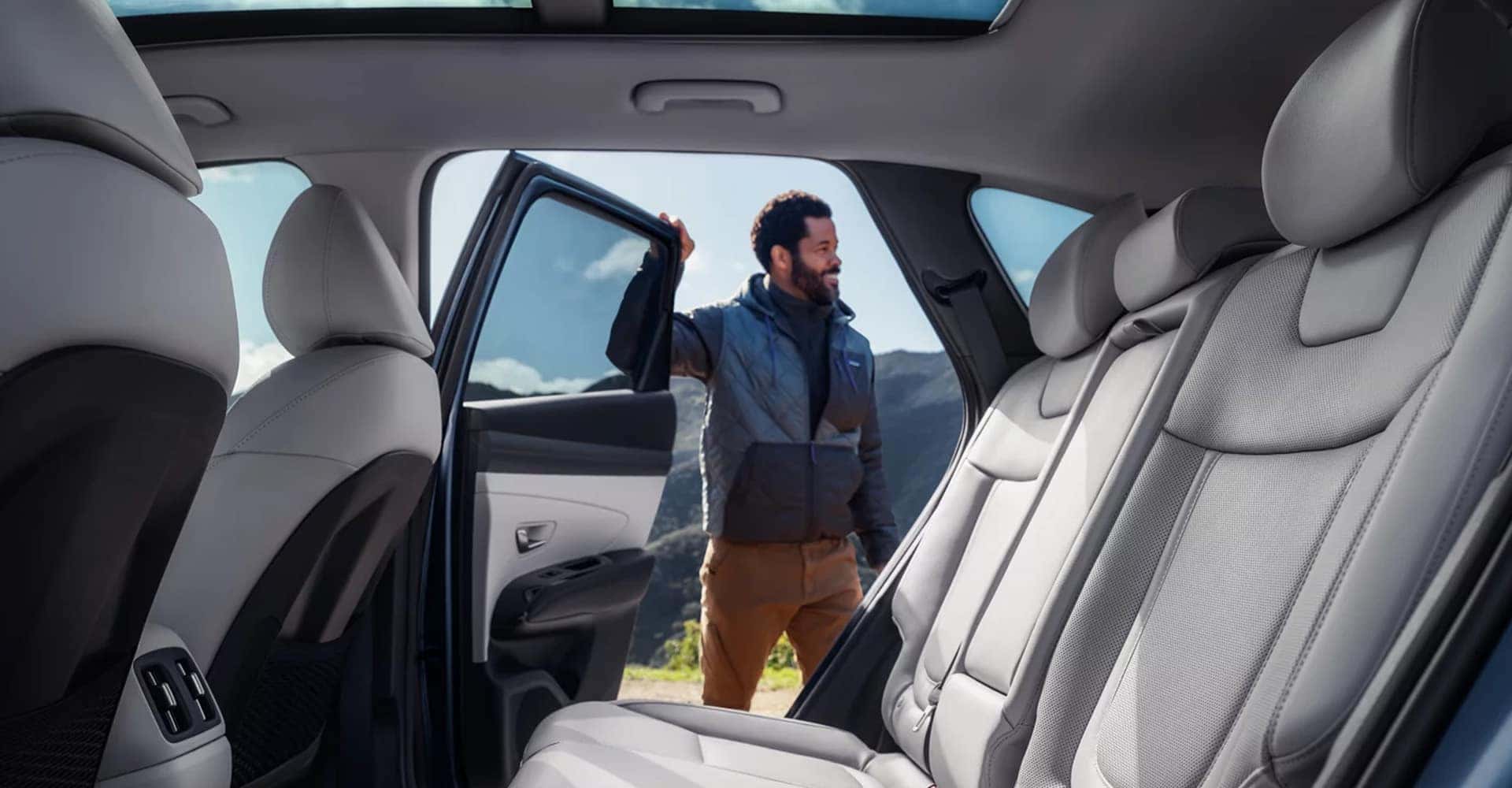 2026-Hyundai-Tucson-back-seat
