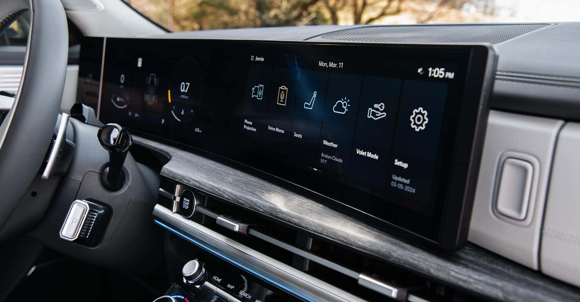 2026-Hyundai-Santa-Fe-front-screen