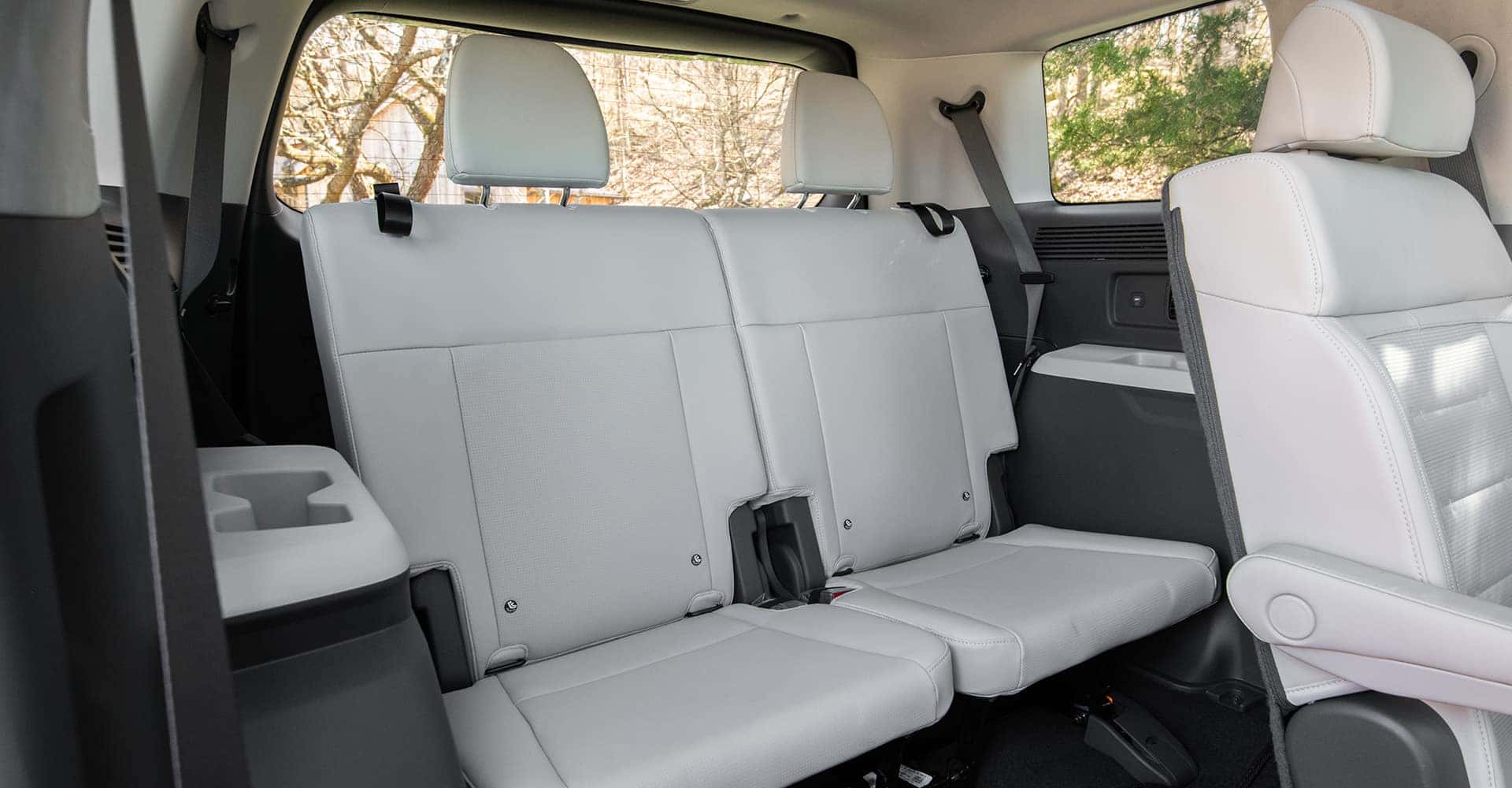 2026-Hyundai-Santa-Fe-rear-seats