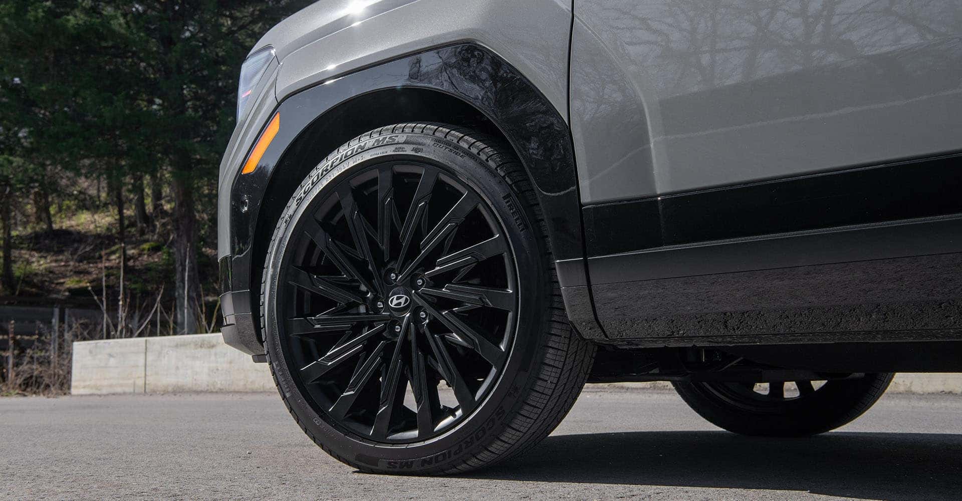 2026-Hyundai-Santa-Fe-side-wheel