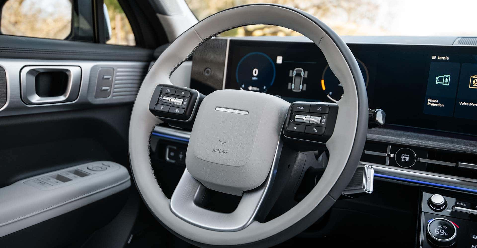 2026-Hyundai-Santa-Fe-steering-wheel