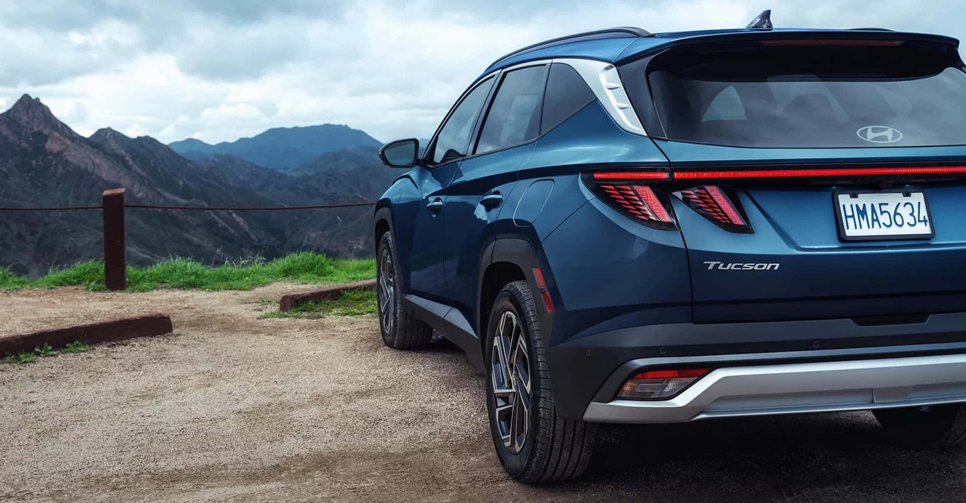 Couple by 2025 Hyundai Elantra