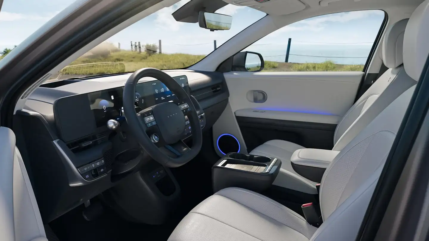 2025 Hyundai IONIQ 5 Vs 2025 Kia EV6 Tonkin Gladstone Hyundai 2025-hyundai-ioniq-5-vs-2025-kia-ev6-tonkin-gladstone-hyundai